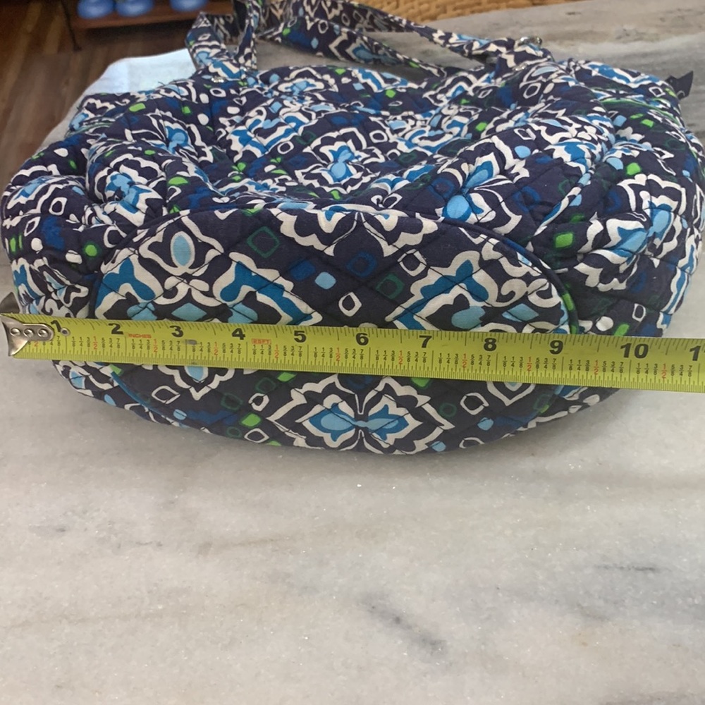 Large Vera Bradley Shoulder Bag - Picture 9 of 14